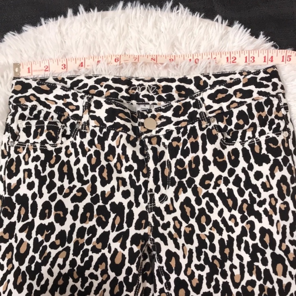 Cache Leopard Print Capris - image 8